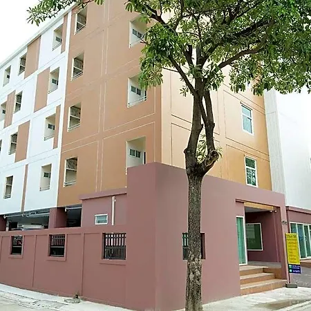 The M Apartment